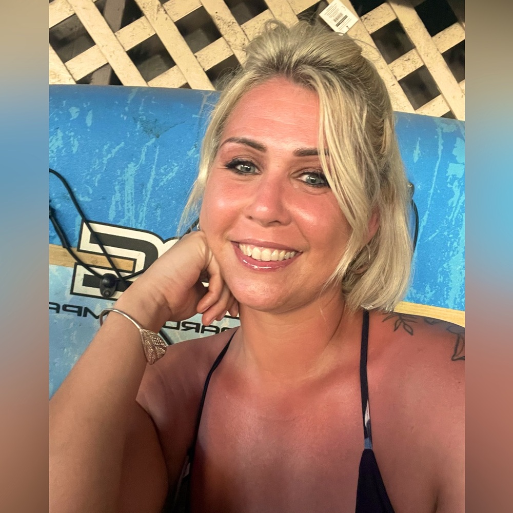 Meet your Posher, Joli